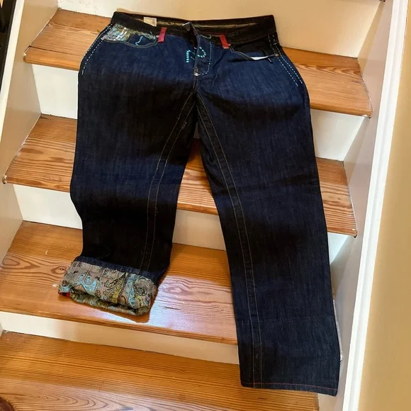 Jean - Picture 8 of 8